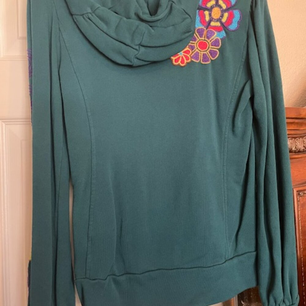 hoodie - Picture 2 of 2